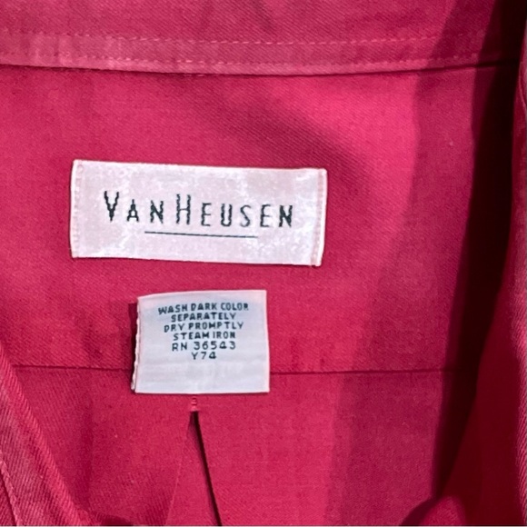 VGUC Van Heusen Deep Red Button-Down Dress Shirt - Picture 6 of 7